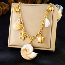 Cargar imagen en el visor de la galería, Collar acero inoxidable concha marina