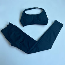 Cargar imagen en el visor de la galería, Set deportivo legging +bra corto