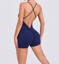 Cargar imagen en el visor de la galería, Mono cruzado Lady