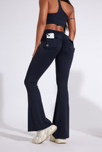 Cargar imagen en el visor de la galería, Campana con bolsillos