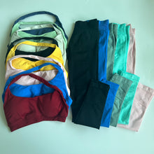 Cargar imagen en el visor de la galería, Set deportivo legging +bra corto