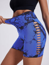 Cargar imagen en el visor de la galería, Tie dye short rasgado