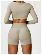 Cargar imagen en el visor de la galería, Conjunto de 2 piezas (short + crop top)