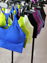 Cargar imagen en el visor de la galería, Top push up canalé