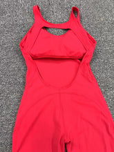 Cargar imagen en el visor de la galería, Enterizo campana Liliam