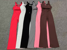 Cargar imagen en el visor de la galería, Enterizo campana Liliam