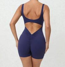 Cargar imagen en el visor de la galería, Mono Lily