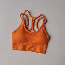 Cargar imagen en el visor de la galería, Top push up canalé