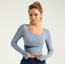 Cargar imagen en el visor de la galería, Camisa de yoga