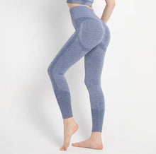 Cargar imagen en el visor de la galería, Legging push up peach perfect