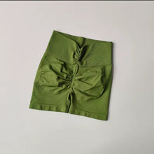 Cargar imagen en el visor de la galería, Short con doble fruncido