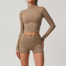 Cargar imagen en el visor de la galería, Yoga set printed