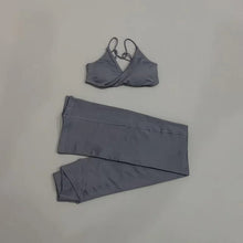 Cargar imagen en el visor de la galería, set tops + leggings campana