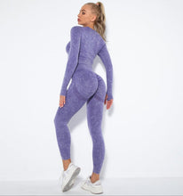 Cargar imagen en el visor de la galería, Yoga set painted