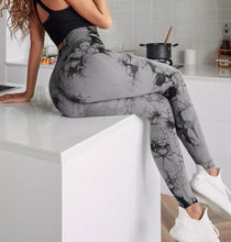 Cargar imagen en el visor de la galería, New tie dye marmol
