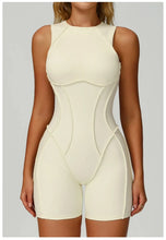 Cargar imagen en el visor de la galería, Mono realce estilo 2
