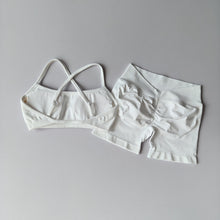 Cargar imagen en el visor de la galería, Set corto cintura V
