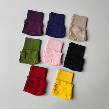 Cargar imagen en el visor de la galería, Pantalones cortos rasgados
