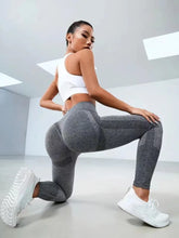 Cargar imagen en el visor de la galería, Legging push up peach perfect
