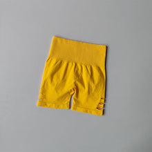 Cargar imagen en el visor de la galería, Pantalones cortos rasgados
