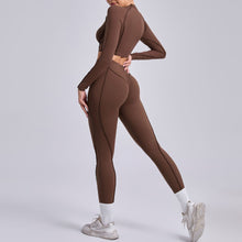 Cargar imagen en el visor de la galería, Conjunto realce long sleeve
