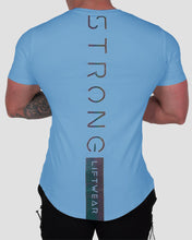 Cargar imagen en el visor de la galería, T-shirt Strong
