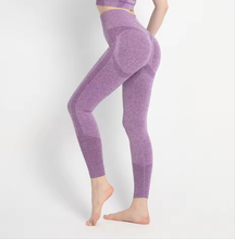 Cargar imagen en el visor de la galería, Legging push up peach perfect
