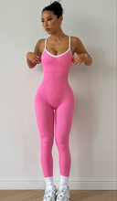 Cargar imagen en el visor de la galería, Jumpsuit Barbie style 1
