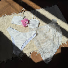 Cargar imagen en el visor de la galería, Conjunto Bikini de 3 piezas con flores
