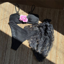 Cargar imagen en el visor de la galería, Conjunto Bikini de 3 piezas con flores
