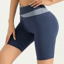 Cargar imagen en el visor de la galería, Legging ciclista
