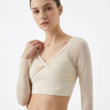 Cargar imagen en el visor de la galería, Soft Sculpt Top – Top versátil de manga larga
