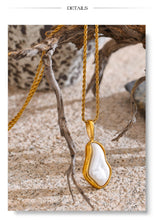 Cargar imagen en el visor de la galería, Conjunto de accesorios Golden Pearl
