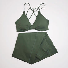 Cargar imagen en el visor de la galería, set tops + leggings campana
