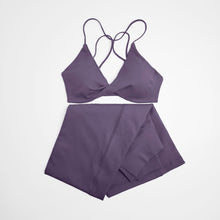 Cargar imagen en el visor de la galería, set tops + leggings campana
