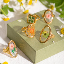 Cargar imagen en el visor de la galería, Anillo flowers
