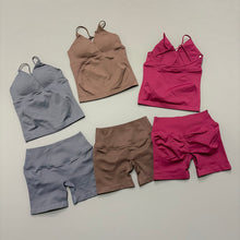 Cargar imagen en el visor de la galería, Bloom Fit (short + top largo)
