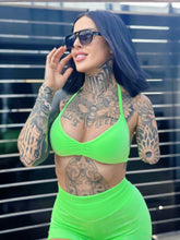 Lade das Bild in den Galerie-Viewer, Set Lisami kurzes Crop-Top Mini
