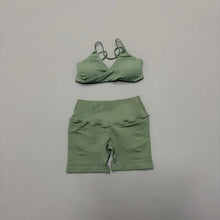 Lade das Bild in den Galerie-Viewer, Bloom Fit (short + top corto)
