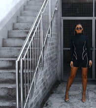 Cargar imagen en el visor de la galería, Enterizo KL Alien
